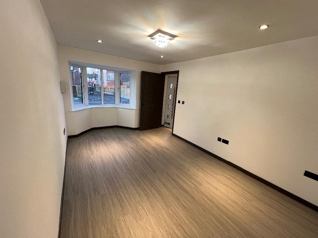 Additional image 5 of Deen Cresent, Birmingham, B8