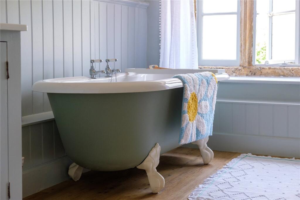 Additional image 12 of Dibbles Lane, West Coker, Yeovil, Somerset, BA22