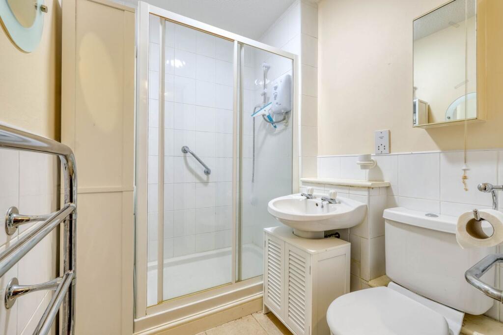 Additional image 8 of The Strand, St. James Court, B61