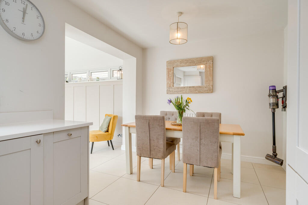 Additional image 7 of Summerbank Close, Bradford