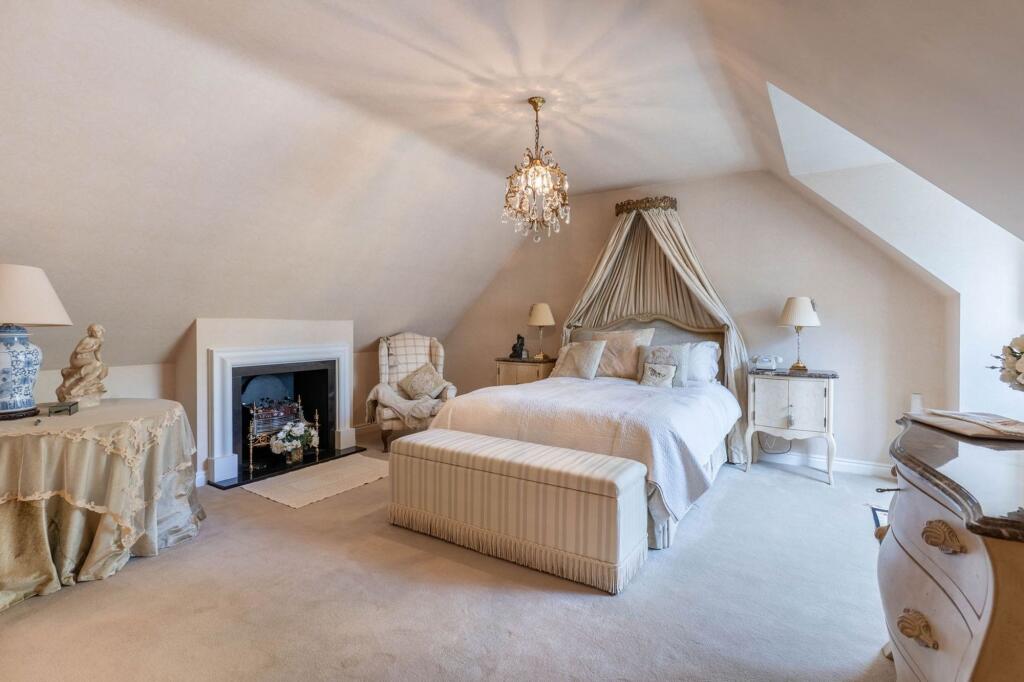 Additional image 8 of Wood End Drive, Barnt Green, B45