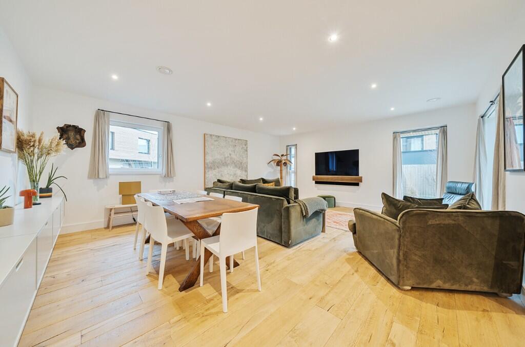 Additional image 4 of Sheephouse Drive, Bruton, Somerset, BA10 0FE