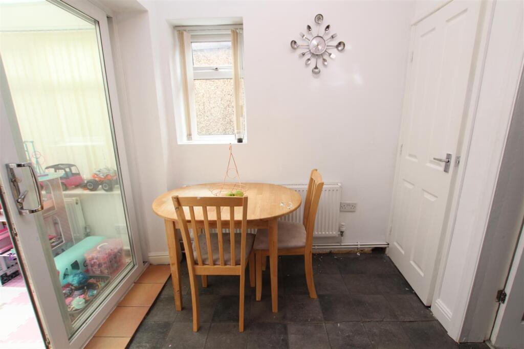 Additional image 5 of Dale Grove, Thackley, Bradford