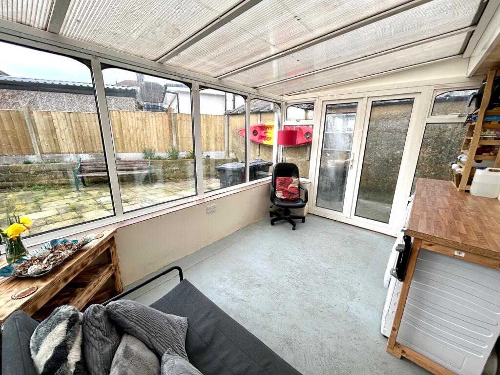 Additional image 9 of Ilchester Road, Yeovil, BA21