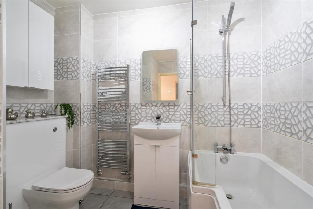 Additional image 9 of Warwick Road, Solihull