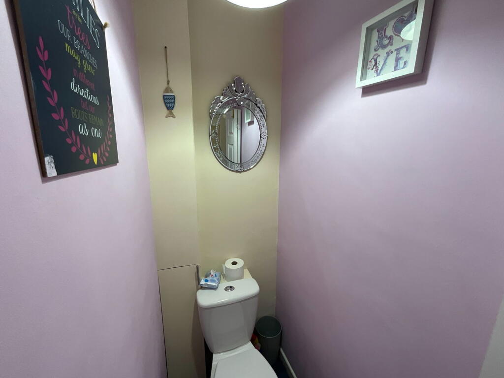 Additional image 7 of HALESOWEN, Oak Court