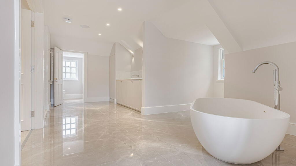 Additional image 22 of Roman Grange, Little Aston Park