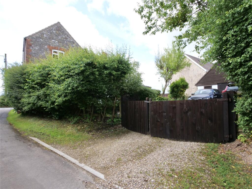 Additional image 23 of A Charming Country House With Gardens & Garage in Leigh upon Mendip