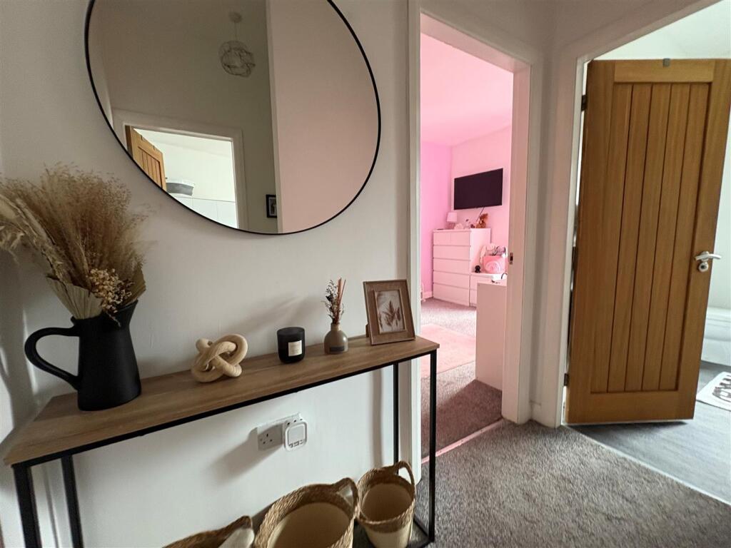 Additional image 15 of Ford Hill, Queensbury