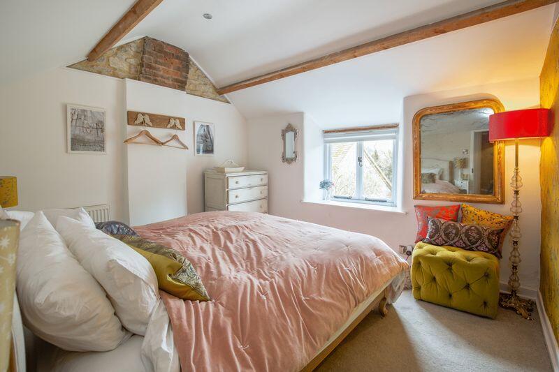 Additional image 7 of 3 Bedroom cottage with delightful garden
