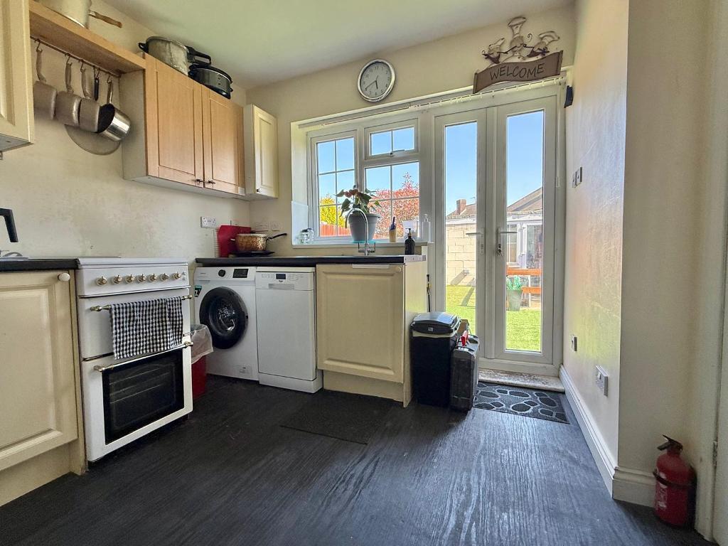 Additional image 5 of Walsall Road, West Bromwich, West Midlands, B71 3HE