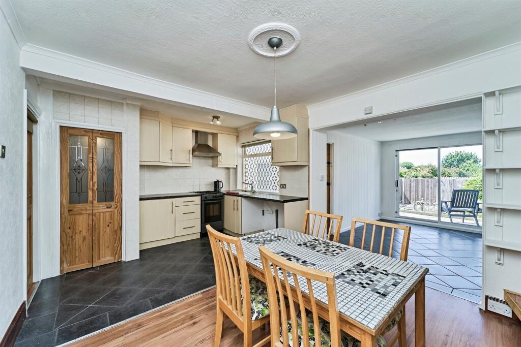 Additional image 3 of Moorlands Road, West Bromwich