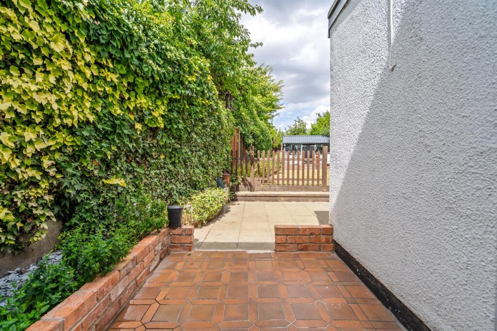 Additional image 16 of Ulverley Green Road, Solihull