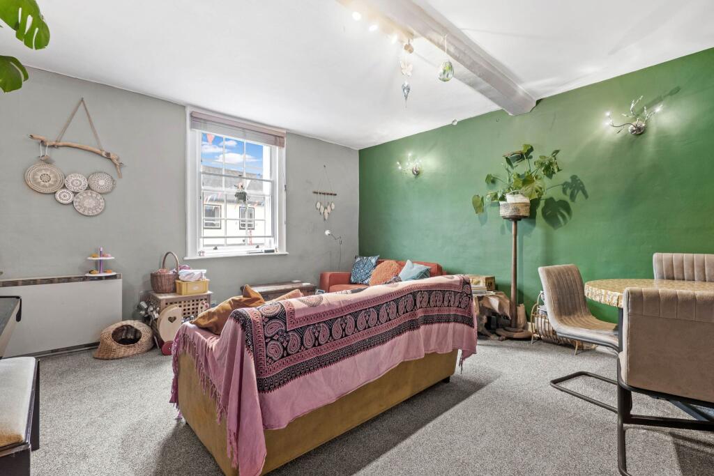 Additional image 2 of High Street , Alcester , B49