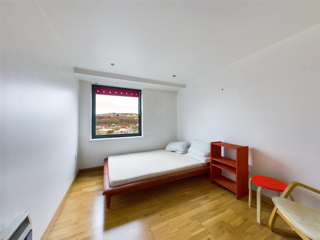Additional image 6 of Stonegate House, Bradford, BD1