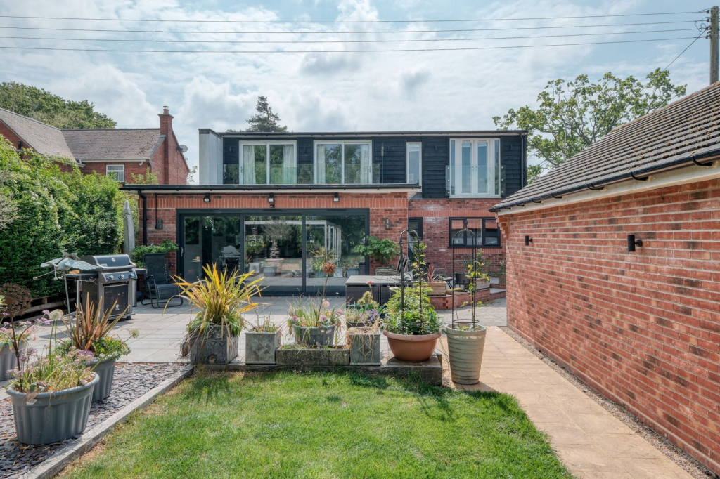 Additional image 24 of Wood Lane, Astwood Bank, B96