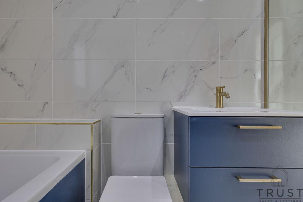 Additional image 22 of Wakefield Road, Drighlington, BD11