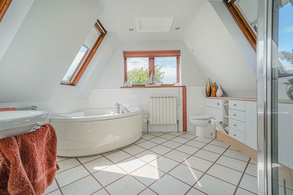 Additional image 25 of Malthouse Lane, Earlswood