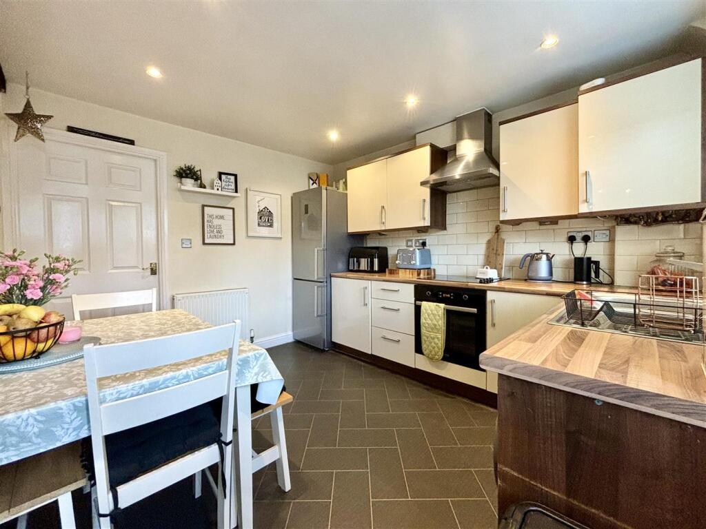 Additional image 7 of John Hanson Court, Denholme Gate, Bradford