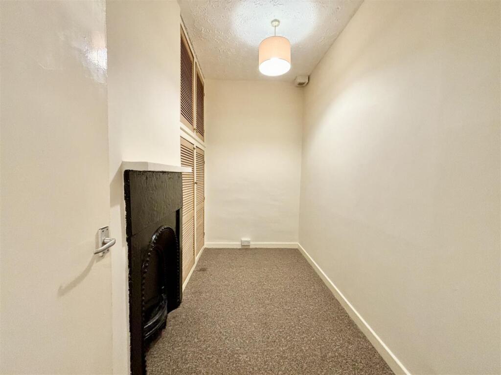 Additional image 12 of Wellington Street, Queensbury