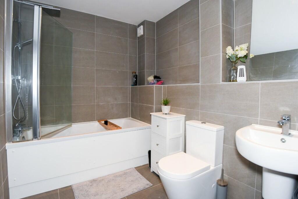 Additional image 17 of Trowbridge