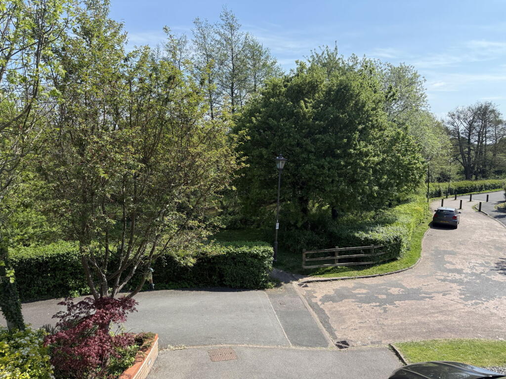 Additional image 37 of Brockhurst Lane, Dickens Heath, Solihull, B90 1RG