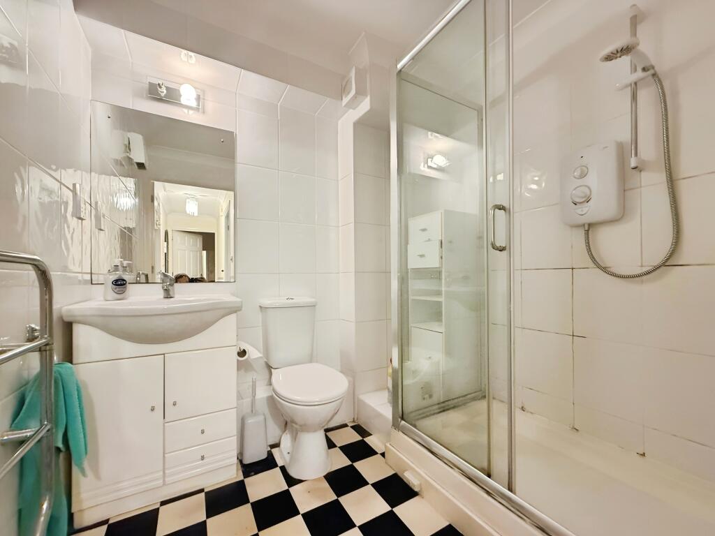 Additional image 6 of Flat 9, Malin Court, School Road, Alcester, Warwickshire B49 5DJ