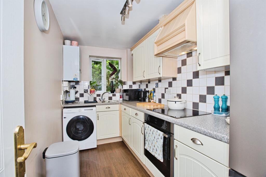 Additional image 8 of College Green, Yeovil