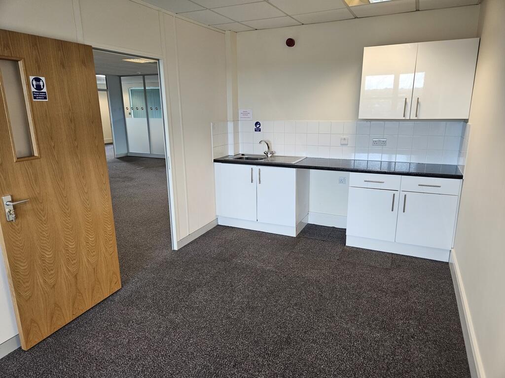 Additional image 11 of 2nd Floor, 4 The Courtyard, Buntsford Gate, Bromsgrove, Worcestershire , B60