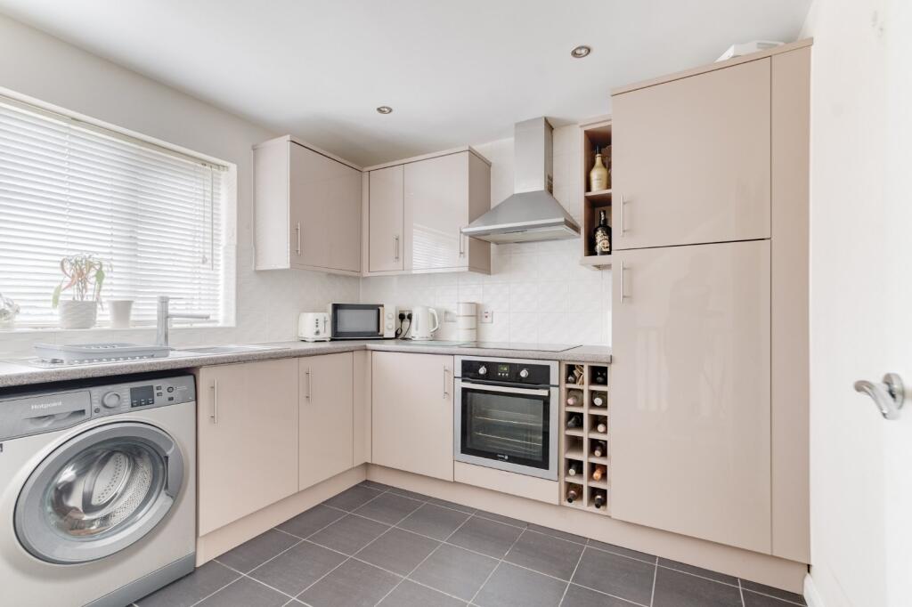 Additional image 7 of Mossvale Close, Cradley Heath, West Midlands, B64