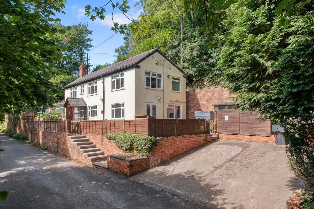 Additional image 27 of Holywell Lane, Rednal, B45