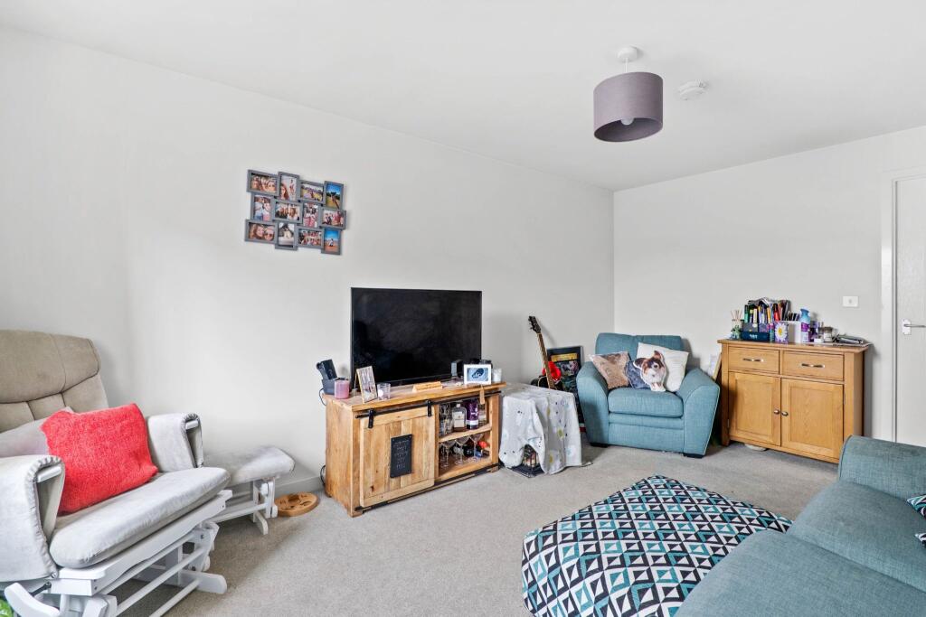 Additional image 4 of Stuart Place, Alcester Park, Alcester, B49