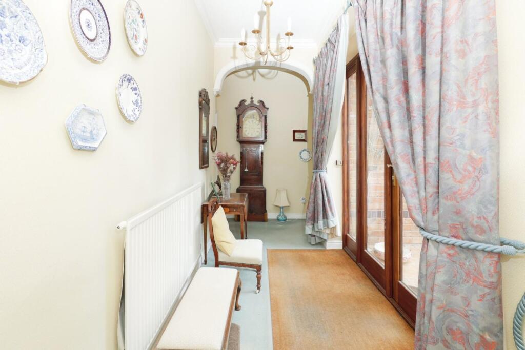 Additional image 4 of Longbarn, Parkfields, Arden Drive, Dorridge, Solihull