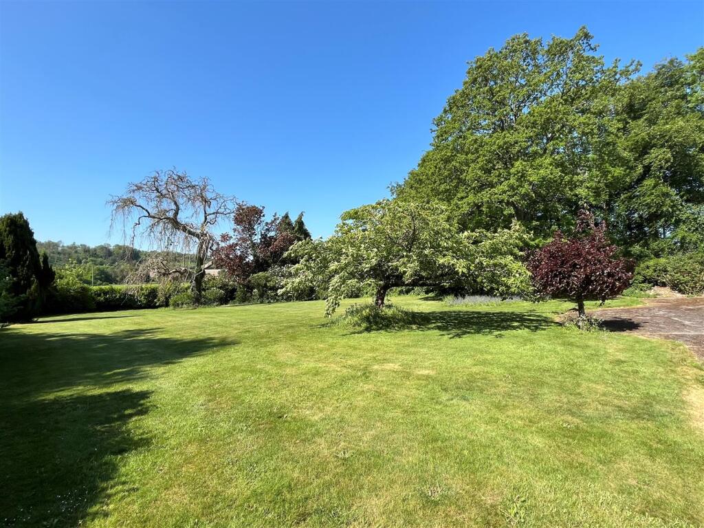 Additional image 14 of Manor Road, Mere