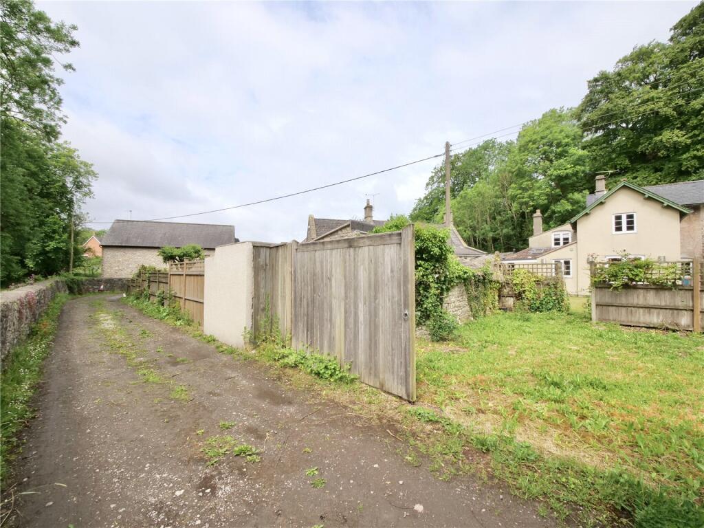 Additional image 18 of Pretty Three Bedroom House - Chewton Mendip