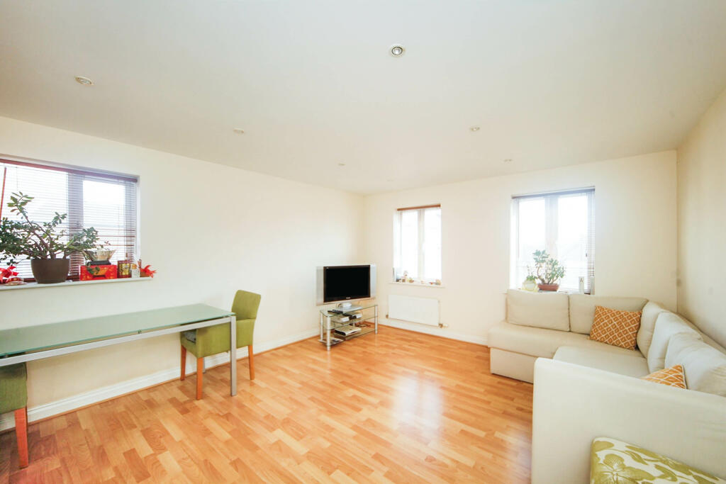 Additional image 3 of Merevale Way, Yeovil