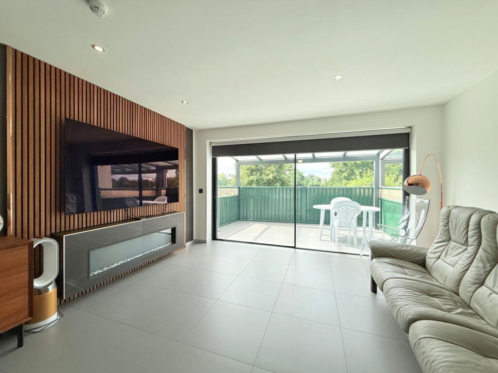 Additional image 5 of Parkgate Mews, Shirley