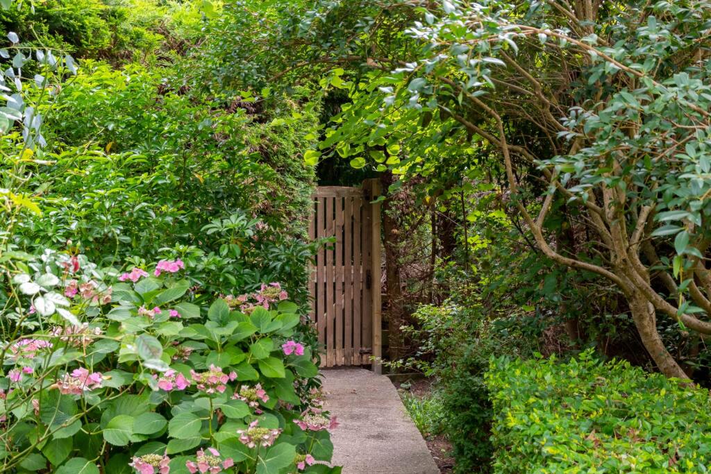 Additional image 42 of St Johns Road, Bathwick