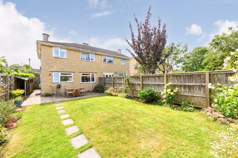 Additional image 2 of Holt