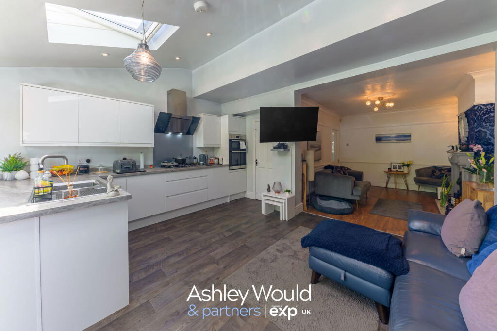 Additional image 3 of Halesowen, B62 9DA