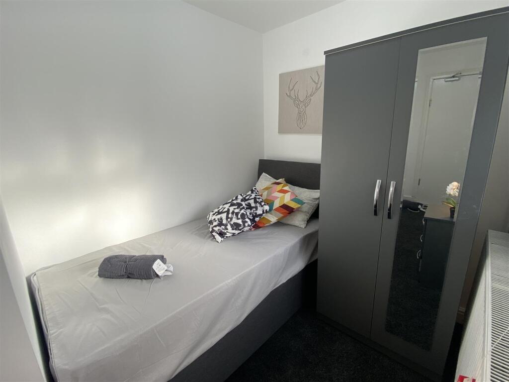 Additional image 11 of Rood End Road, Oldbury