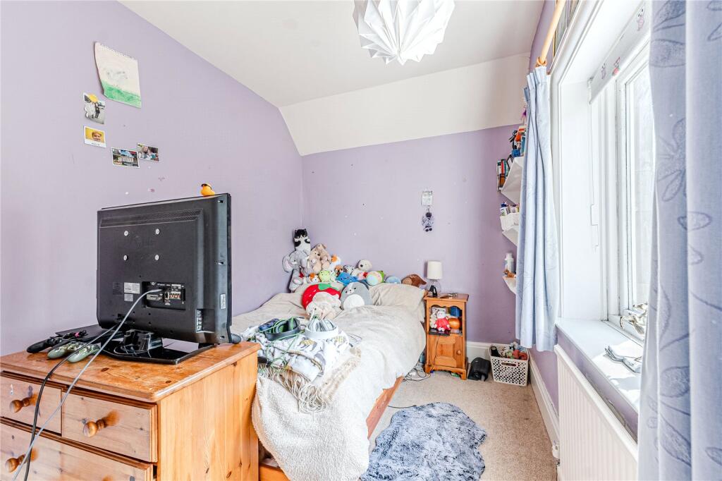 Additional image 11 of Station Road, Esholt, Shipley