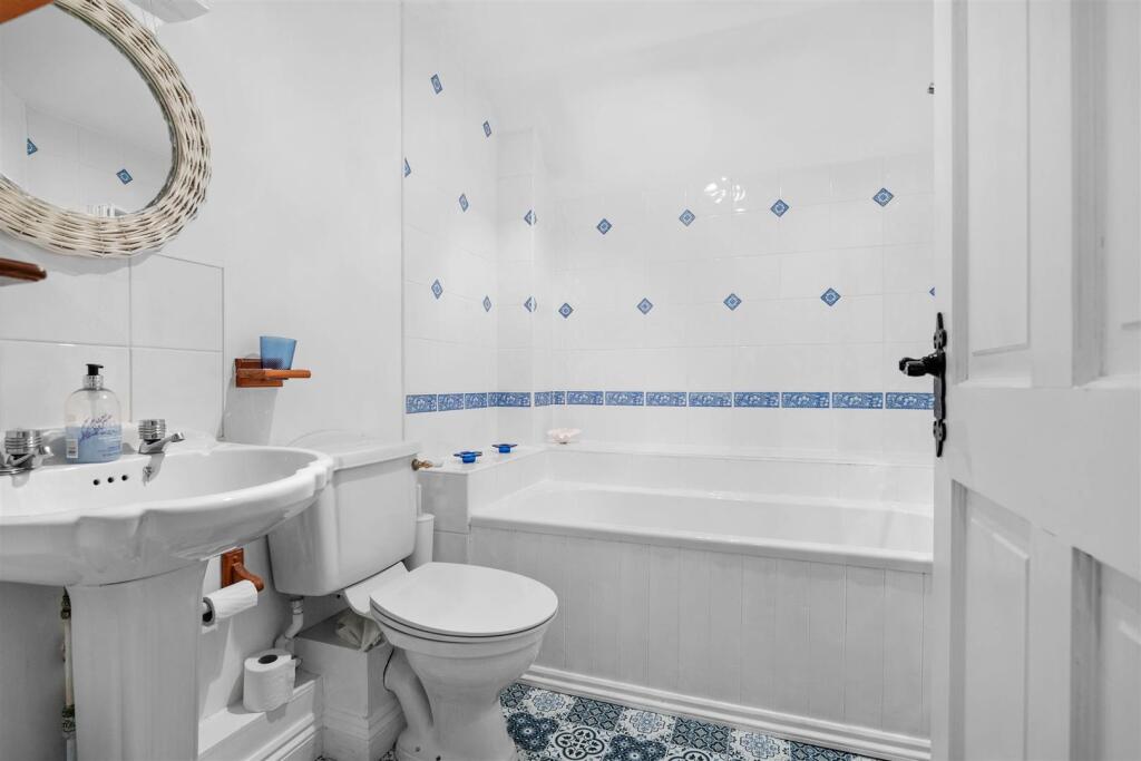 Additional image 13 of High Street, Broom, Alcester