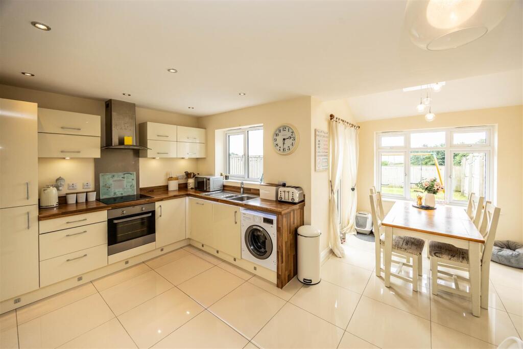 Additional image 6 of Old Mill Dam Lane, Queensbury, Bradford