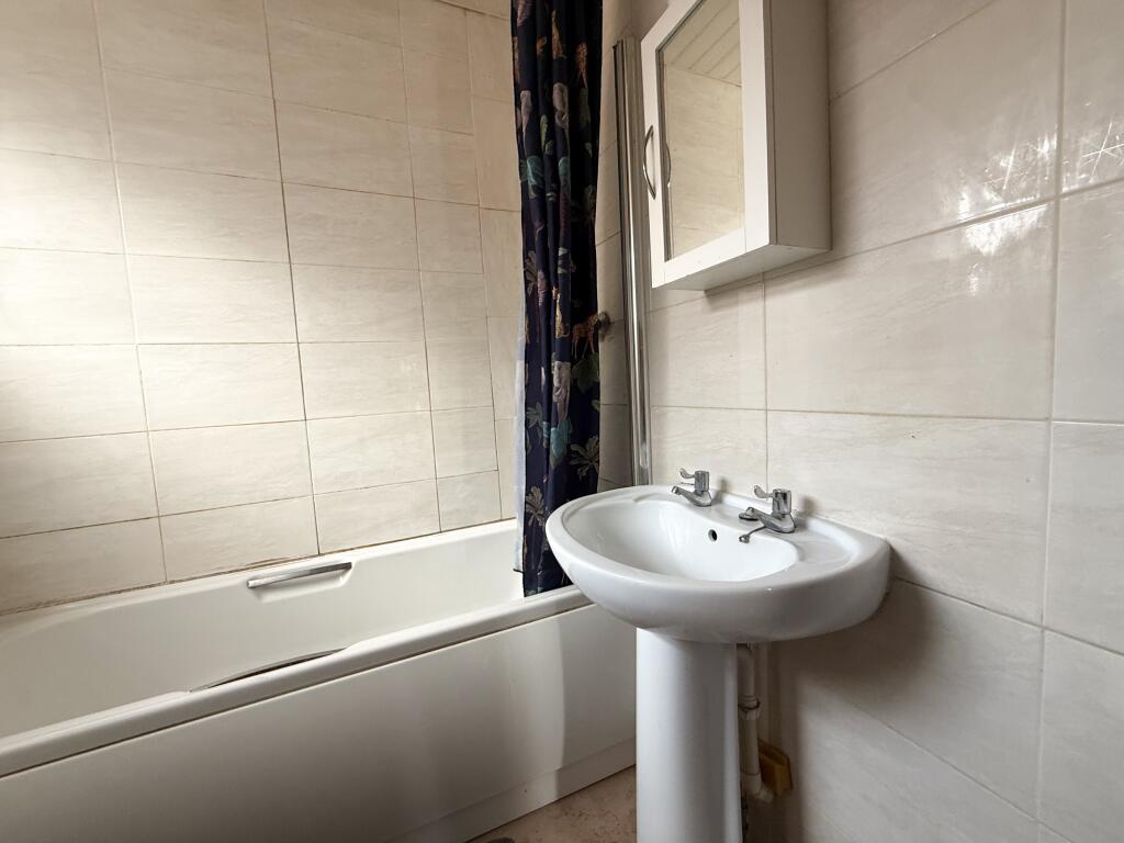 Additional image 11 of Farm Road, Redditch