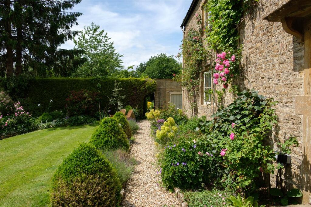 Additional image 13 of Dibbles Lane, West Coker, Yeovil, Somerset, BA22