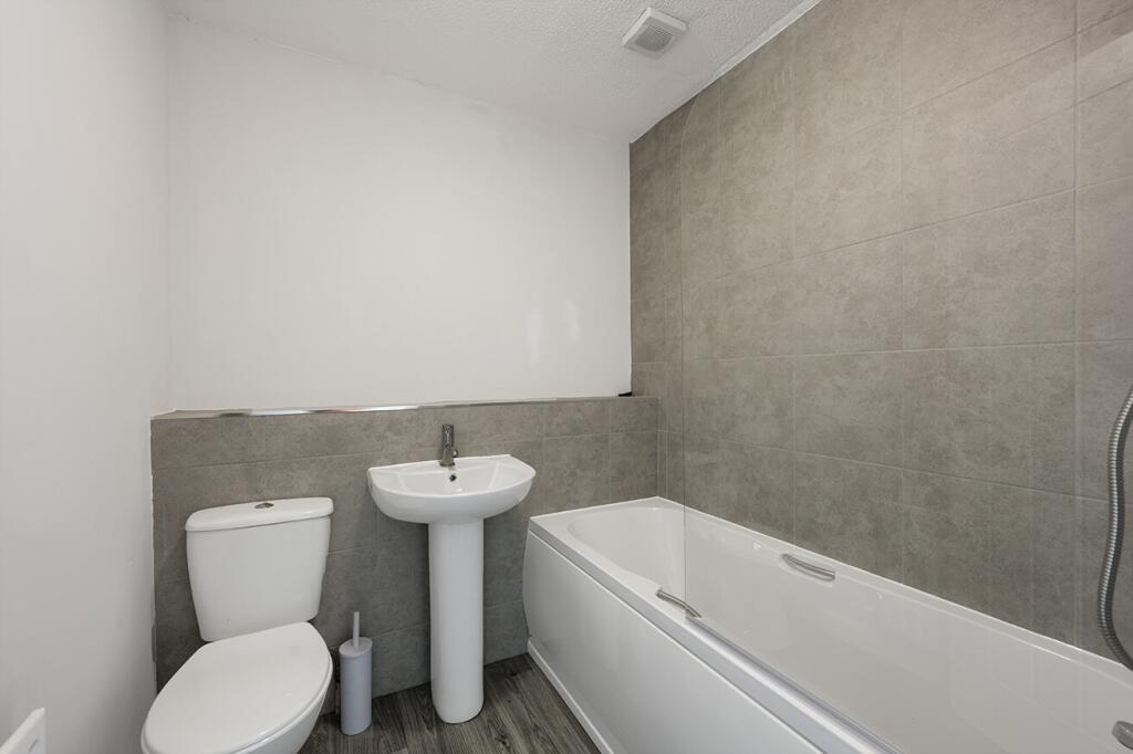 Additional image 10 of Lindisfarne Avenue, Blackburn, Lancashire, BB2