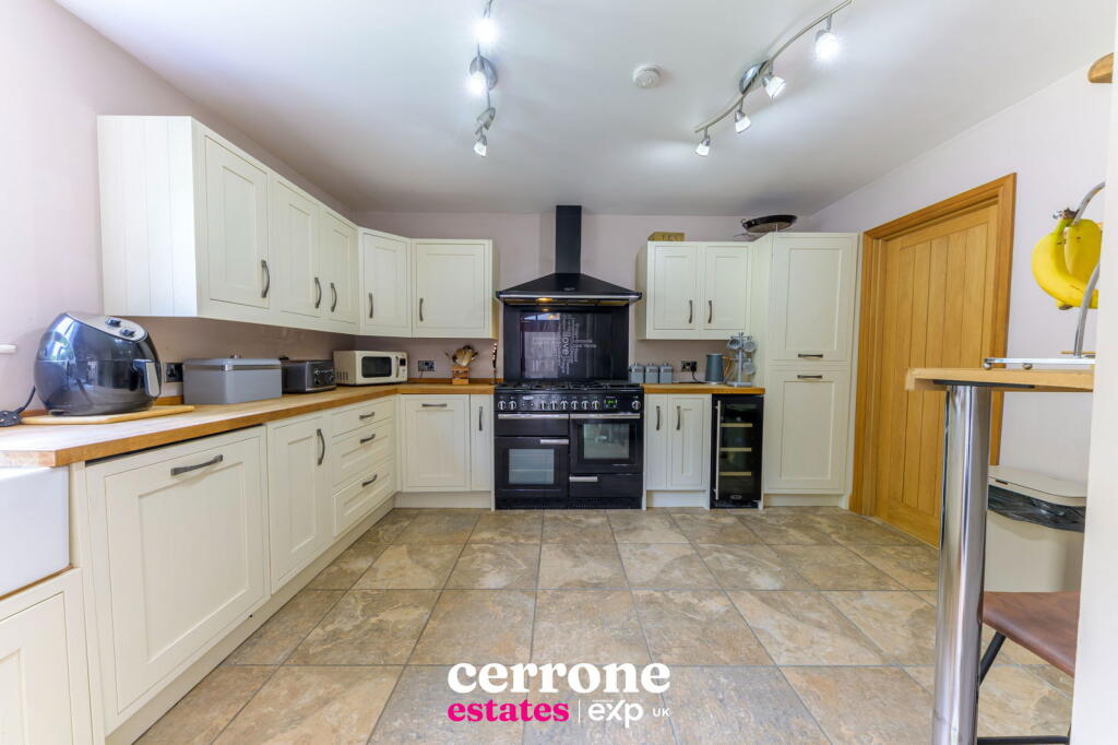 Additional image 10 of 66 Jubilee Avenue, Headless Cross, Redditch, B97 5HE