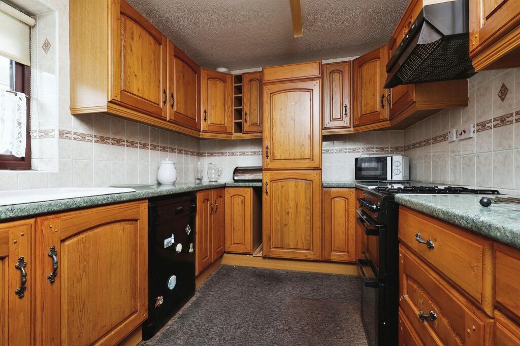 Additional image 5 of Ling Park Avenue, Wilsden, Bradford