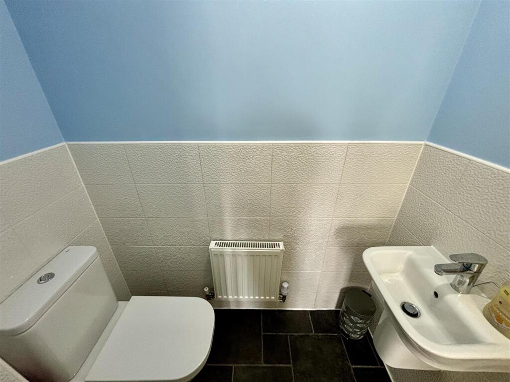 Additional image 10 of Hazel Fold, Queensbury, Bradford